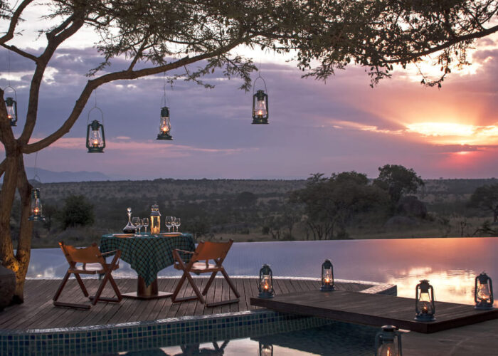 four seasons serengeti evening