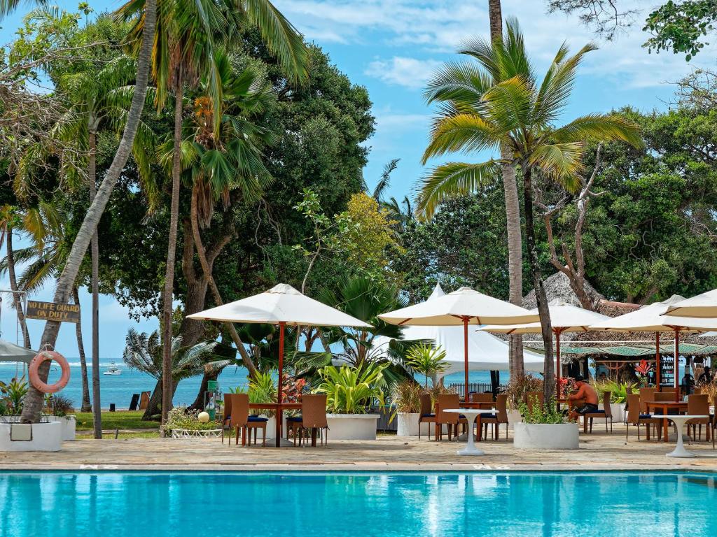Can You Go Gorilla Trekking from a Zanzibar Beach Holiday?